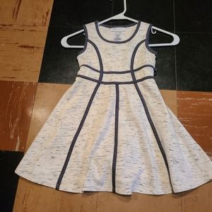 Bonnie Jean dress in a little girls size 5. Gray with dark gray piping. NWOT
